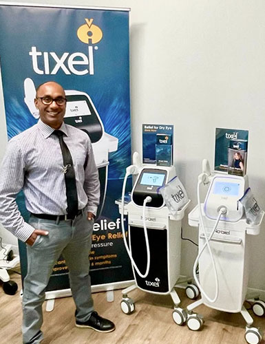 Dr. Lilie with Tixel equipments
